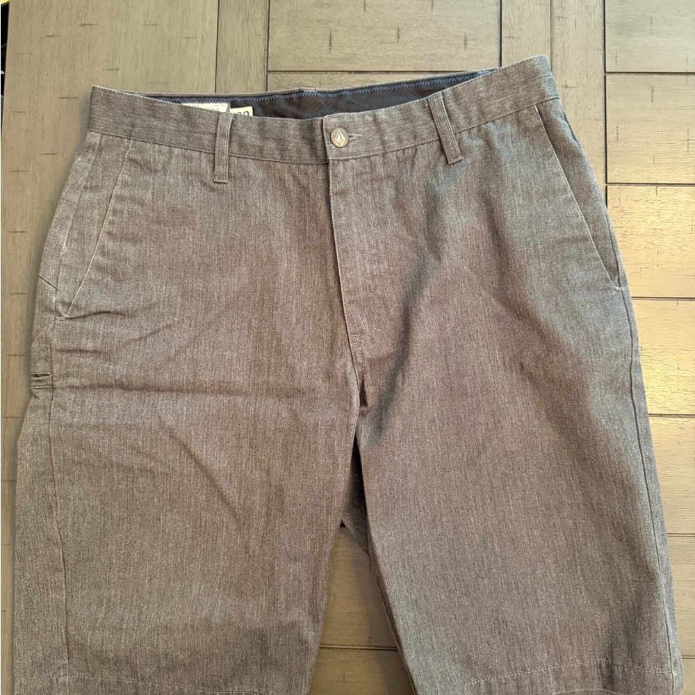 Volcom Men's Gray Chino Pants
